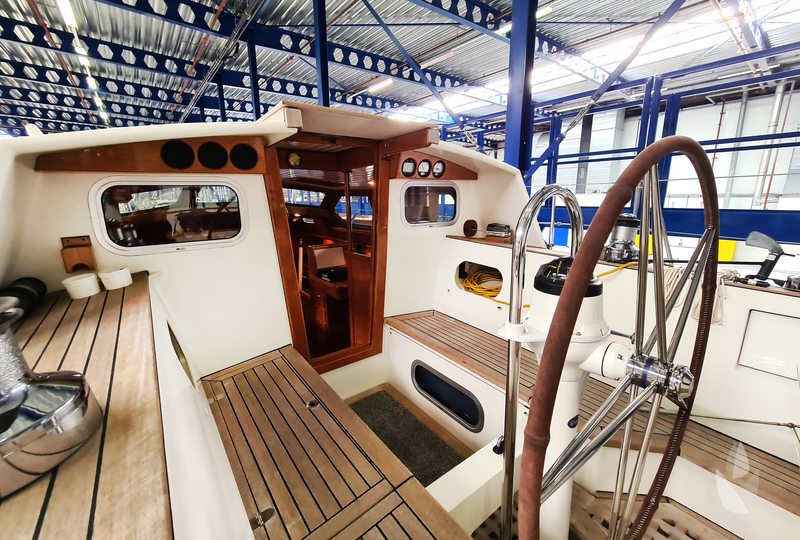 Koopmans 45DS Punch and Judy