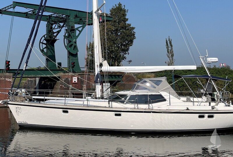 Wauquiez 48 PS Mandala of cheshire